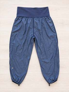 Lululemon Post Power Crop Tencel Blend Harem Pants Sz 4